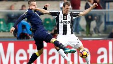 Барса вече работи по трансфера на Лихтщайнер