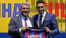 Трансфер за 67 млн. евро: Барса представи Рафиня