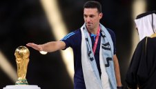 Без опит, но смел: Как Скалони стана легенда в Аржентина