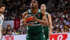 Още един Антетокумпо идва в Милуоки