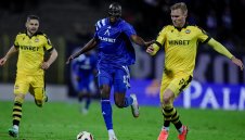 Глоба от 42 000 евро от е причината Ботев Пловдив - Левски да е в работен ден 