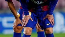 Дълговете все повече помрачават перспективите пред Барса