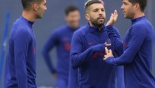 Легенда на Барса потвърди, че напуска