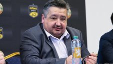 Караиванов: Не може отбор с четири фена да казва малко са ми парите от правата