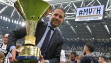 Юнайтед краде трансферното гуру на Юве