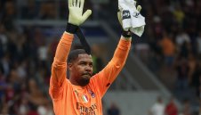 Менян пропуска и Суперкупата