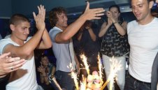 Скандал в ПСЖ! Играчи запили в нощен клуб преди мача с Барса