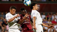 ПСЖ бие без Неймар, Мбапе и Кавани