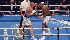 Усик каза кога ще даде реванш на Джошуа