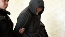 Ето какво разказал фенът на Левски, ранил полицайката