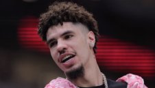 Колата му струва повече от половин отбор - и я кара само в неделя