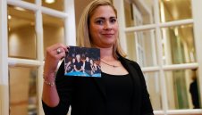 37-годишна кубинка обвини Марадона в изнасилване + СНИМКИ