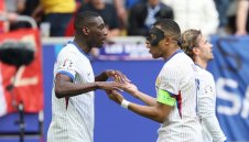 Героят за Франция с признание