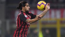 Милан къса оферти за Родригес