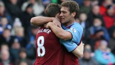 Ас на Ливърпул включи Стилиян Петров в своя Дрийм тийм + СНИМКА