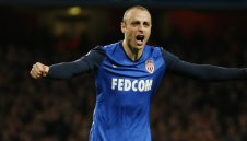 Разпънаха Бербо между 6 отбора