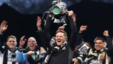 Еди Хау се завърна в Нюкасъл