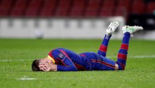 Барса е в нокдаун, но няма да хвърли кърпата