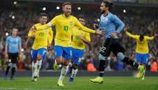 Бразилия с минимален успех над Уругвай + ВИДЕО