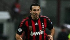 Дзамброта в стил "А" група: Гледаме напред, вдигаме главите