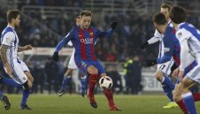 Барса към Ракитич: Остани до 2022 година