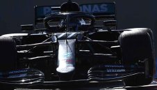 Ботас пред Люис в Абу Даби, колата на Кими се запали