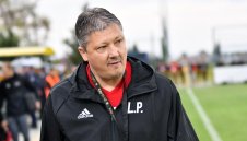 Любо Пенев с дилеми преди дербито с Левски