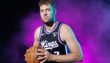 Саша вече чупи рекорди в Сакраменто, доволен е от началото на лагера при Кралете