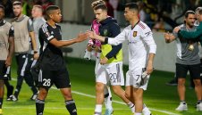 В Юнайтед се натровили след мача в Молдова