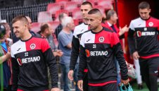 Не става! Локо София натири Фонсека