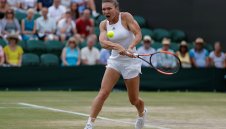 Халеп съсече Азаренка и отново е на четвъртфинал на Уимбълдън