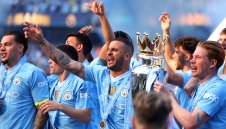 Строшиха уникален рекорд във Висшата лига на Англия