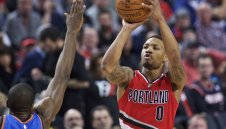 Деймиън Лилард съсипа Тъндър с 5 тройки в края