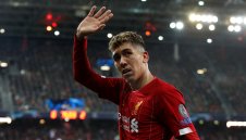 Фирмино измъкна слабия Ливърпул в драма срещу мексиканци на Световното клубно първенство