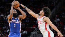 Брадата слаб при завръщането си, Кауай донесе победа