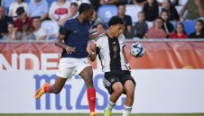 Дортмунд изключи от състава един от най-големите си таланти