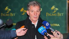 Емил Костадинов за Левски и Боримиров: Сигурно се шегуват...