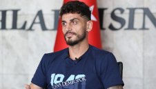 Турски национал залюби млада актриса + СНИМКИ