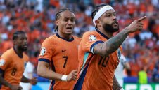 Голям проблем за топ голмайстора на Нидерландия