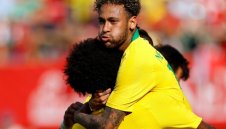 Бразилия в еуфория: Неймар е готов за игра