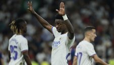 Два хеттрика и исторически гол на Бензема: Отличен Реал изпрати Леванте в Сегунда