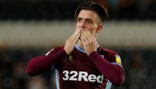 Тотнъм извади оферта от 25 млн. паунда за Гриълиш