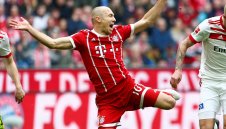 Робен се справи с нерва в гърба