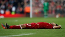 Окслейд-Чембърлейн се размина с малкия дявол