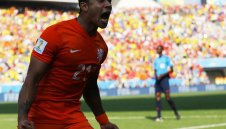 ОФИЦИАЛНО: Манчестър Юнайтед договори Депай