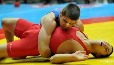 Класиците с победа и 3 загуби