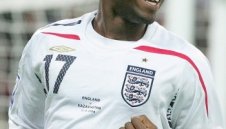 Англичаните здраво тренират дузпи