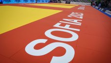 България загуби от Казахстан в отборната надпревара на Световното по джудо в София