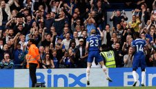 Бесен Челси направи "чуковете" на стружки