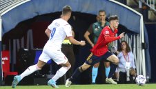 Луис Енрике: Гави е като изригващ вулкан